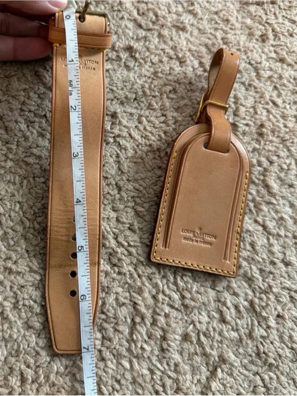 LOUIS VUITTON